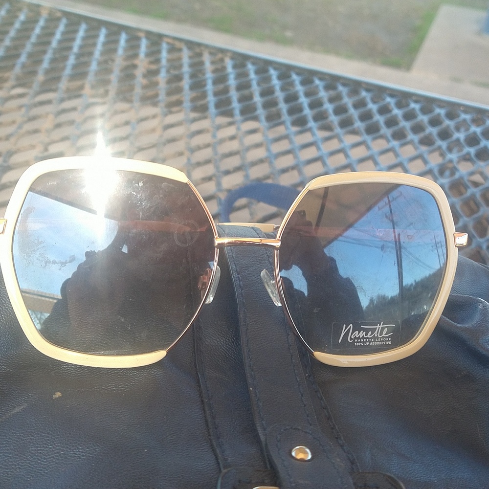 Annette sun glasses